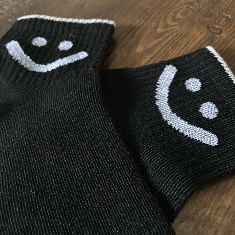 Smiley face socks - Picture 2 of 3
